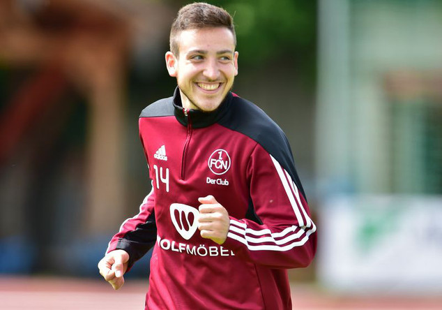 Trikot Kevin Möhwald   Trikot Kevin Möhwald