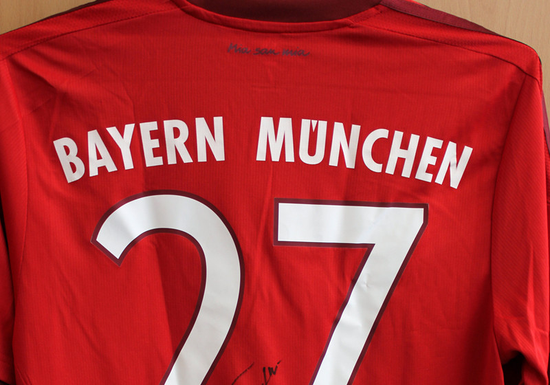 Trikot Laura Feiersinger   Trikot Laura Feiersinger