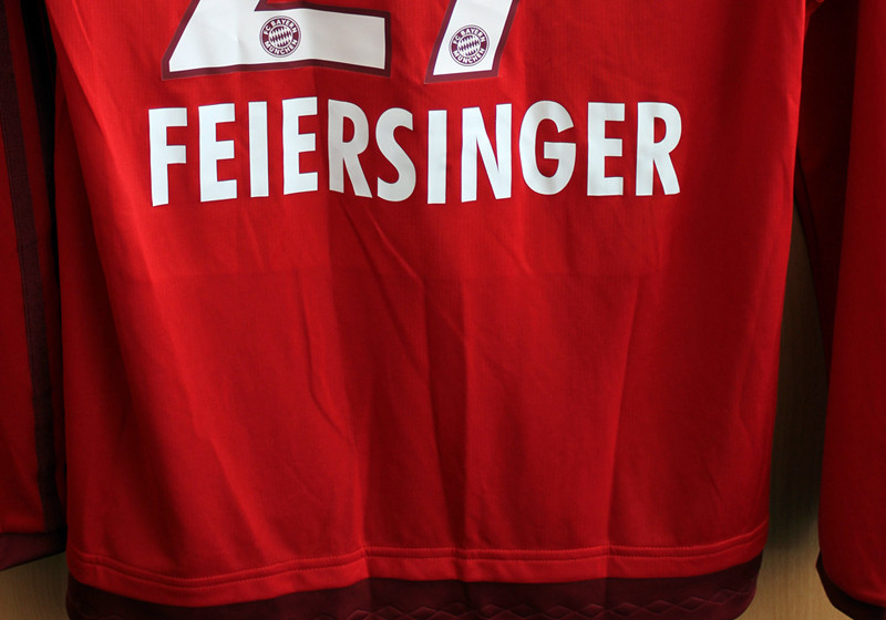 Trikot Laura Feiersinger   Trikot Laura Feiersinger