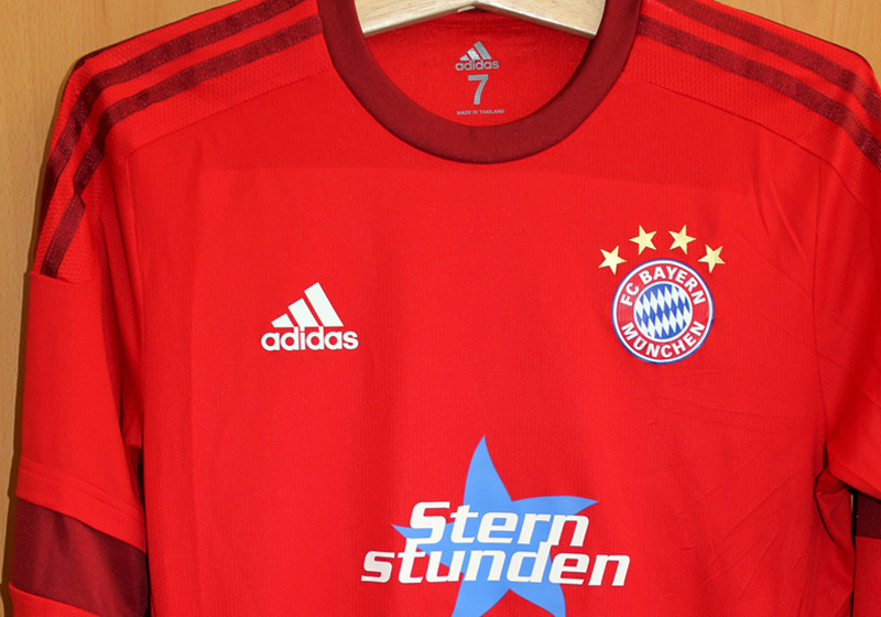 Trikot Laura Feiersinger   Trikot Laura Feiersinger