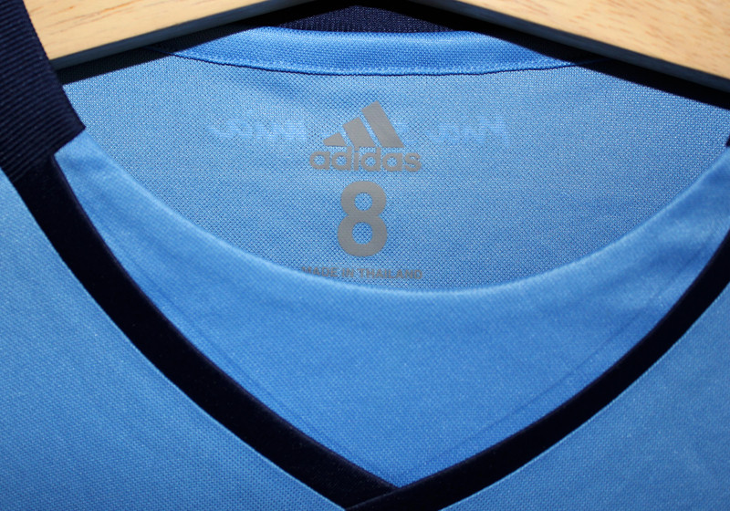 Trikot Manuela Zinsberger   Trikot Manuela Zinsberger