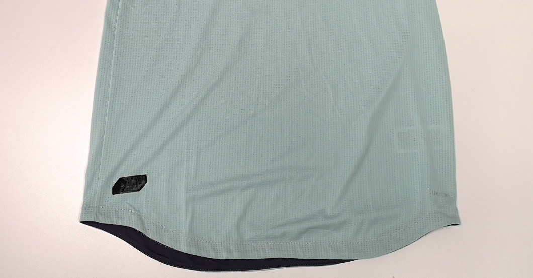 Trikot Martinez   Trikot Martinez