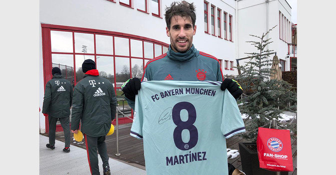 Trikot Martinez   Trikot Martinez