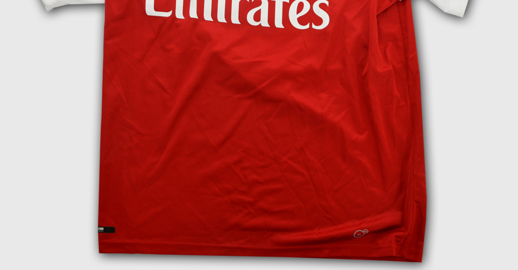 Trikot Mertesacker   Trikot Mertesacker