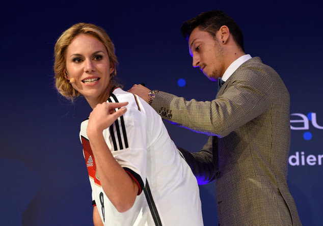 Trikot Mesut Özil   Trikot Mesut Özil