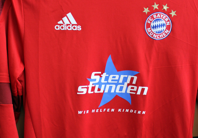 Trikot Nora Holstad   Trikot Nora Holstad