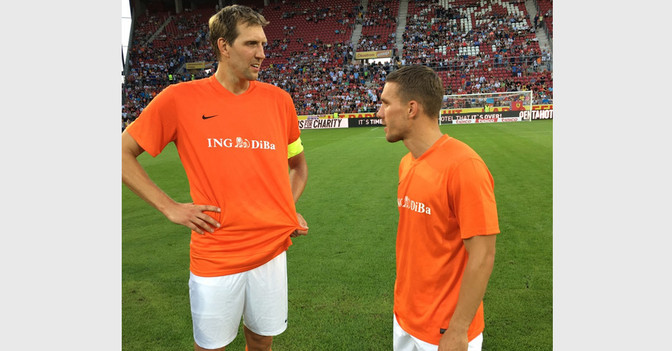 Trikot Nowitzki L   Trikot Nowitzki L