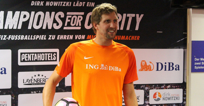 Trikot Nowitzki M   Trikot Nowitzki M