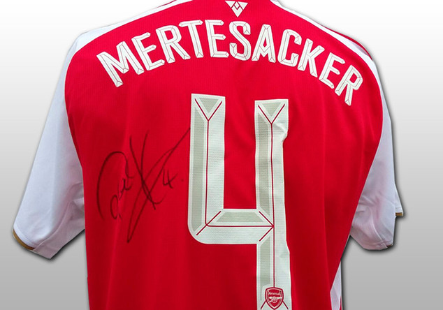 Trikot Per Mertesacker   Trikot Per Mertesacker