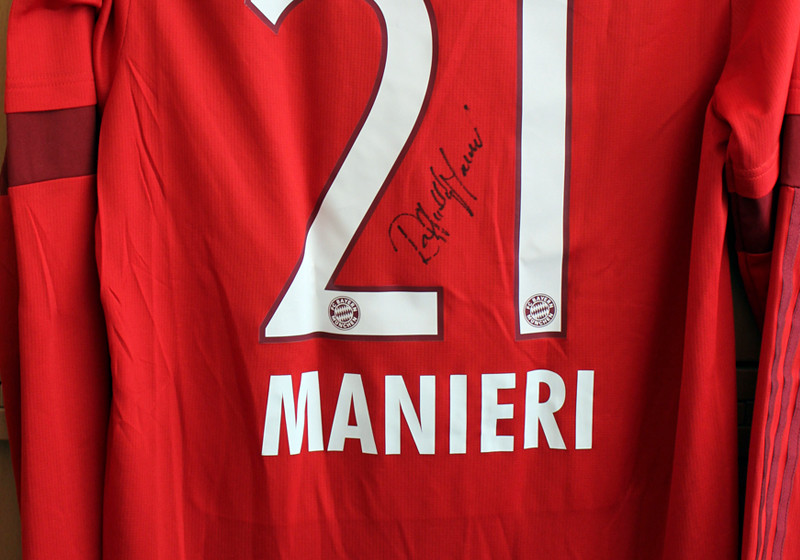 Trikot Raffaella Manieri   Trikot Raffaella Manieri