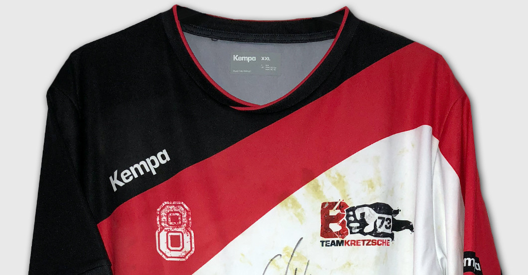 Trikot Schwarzer   Trikot Schwarzer