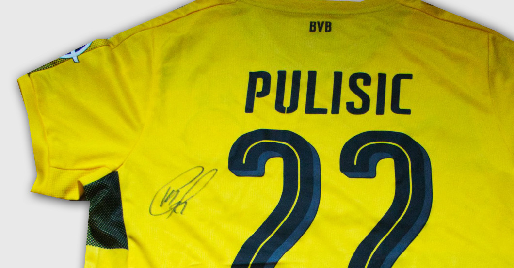 Trikot signiert Pulisic   Trikot signiert Pulisic