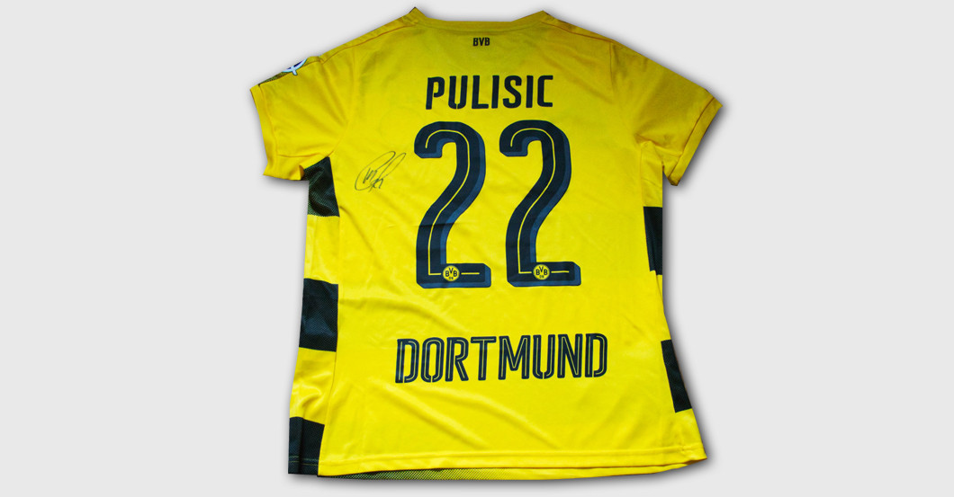 Trikot signiert Pulisic   Trikot signiert Pulisic