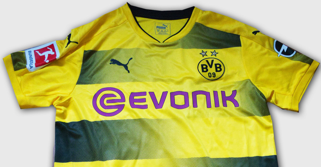 Trikot signiert Pulisic   Trikot signiert Pulisic