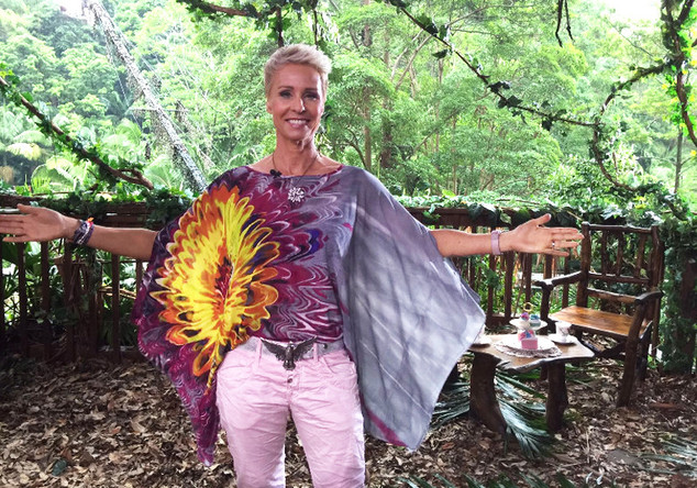 Tunika aus der 1. Show   Tunika aus der 1. Show