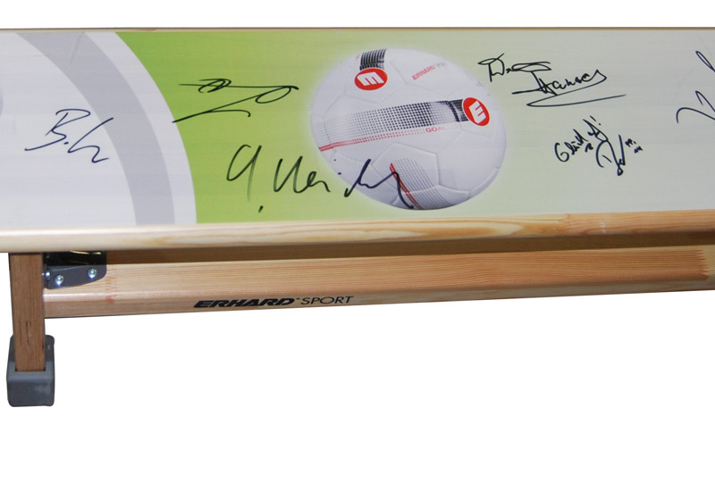 Turnbank von Promis   Turnbank von Promis