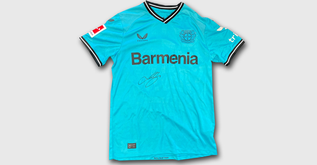 UC Bayer Trikot Hradecky   UC Bayer Trikot Hradecky