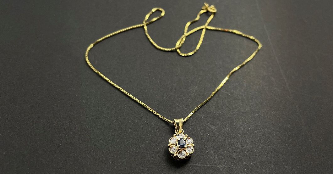 UC Goldkette Anhänger   UC Goldkette Anhänger