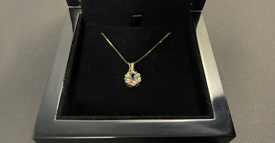 UC Goldkette Anhänger   UC Goldkette Anhänger