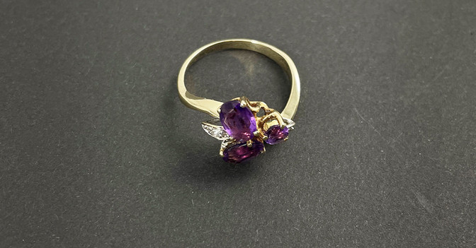 UC Goldring Amethyst   UC Goldring Amethyst