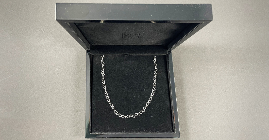 UC Herzkette silber   UC Herzkette silber