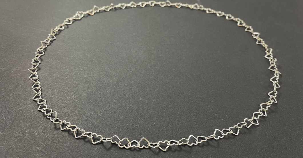 UC silberne Herzkette    UC silberne Herzkette