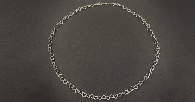 UC silberne Herzkette    UC silberne Herzkette