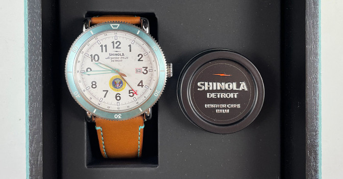 Uhr Clinton Air Force    Uhr Clinton Air Force