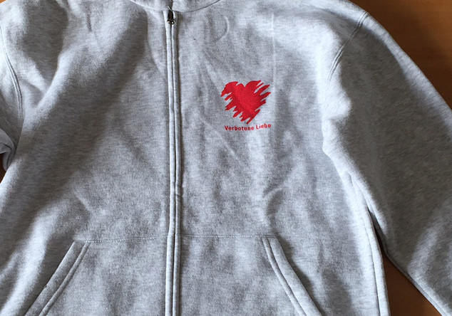 Verbotene-Liebe-Hoodie 1   Verbotene-Liebe-Hoodie 1