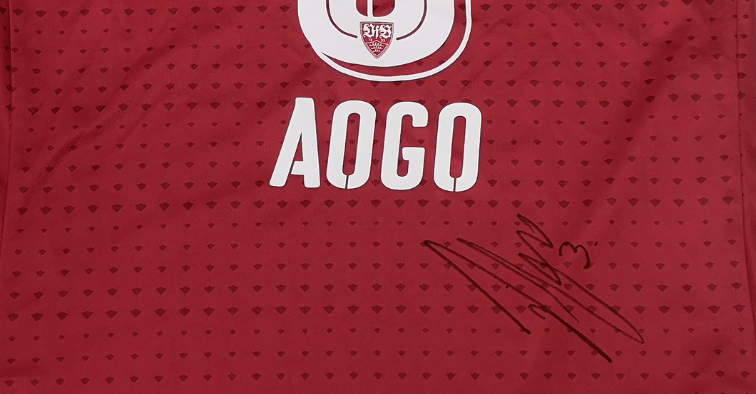VfB Aogo Trikot   VfB Aogo Trikot
