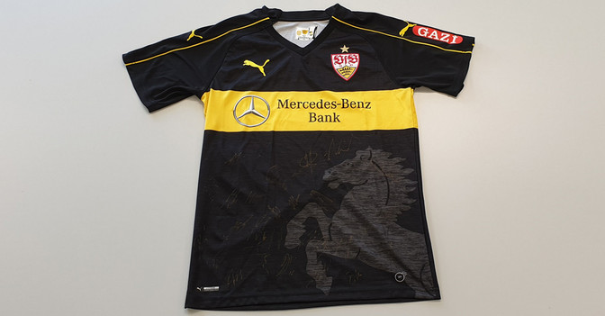 VfB Auswärtstrikot   VfB Auswärtstrikot