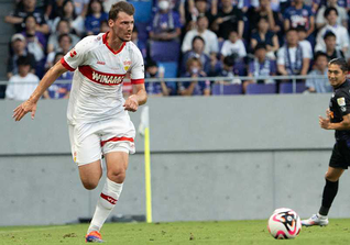  VfB-Hiroshima Stenzel 