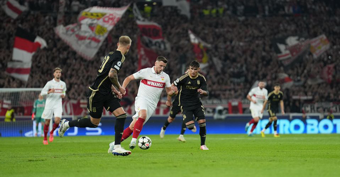 VfB-Prag Demirović   VfB-Prag Demirović