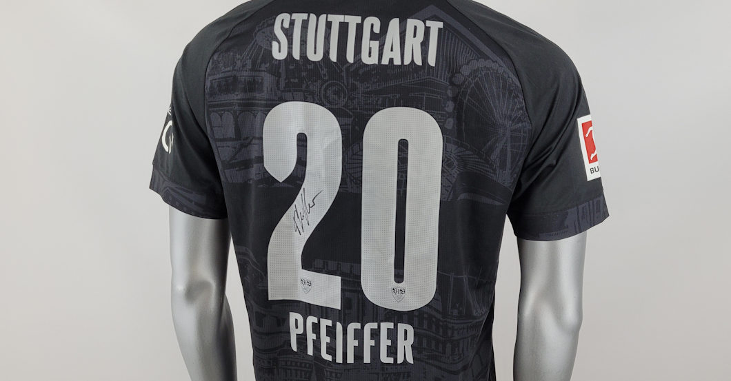 VfB-Trikot Pfeiffer   VfB-Trikot Pfeiffer