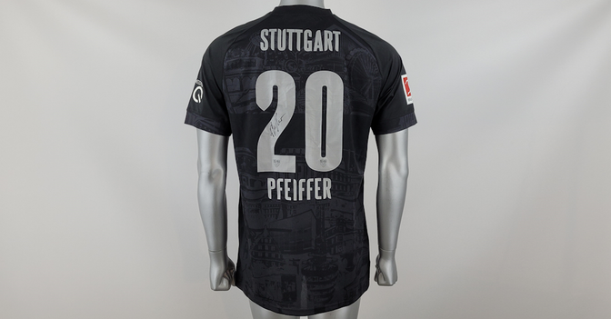 VfB-Trikot Pfeiffer   VfB-Trikot Pfeiffer