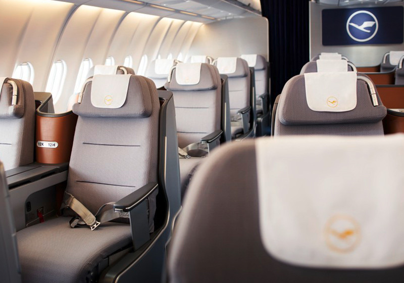 Vier Lufthansa-Flüge   Vier Lufthansa-Flüge