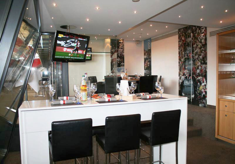 VIP bei VfB gegen FCB   VIP bei VfB gegen FCB