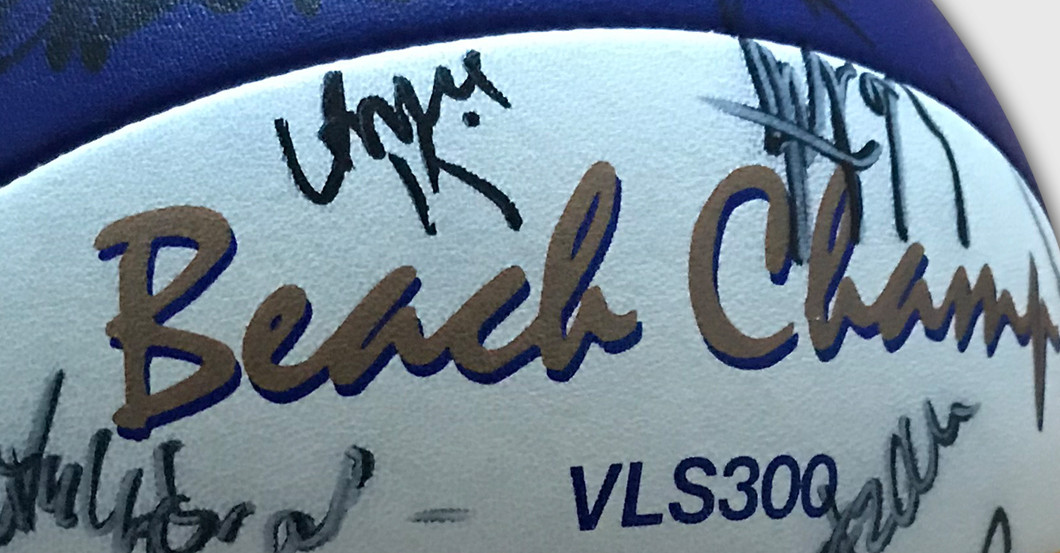 Volleyball signiert   Volleyball signiert