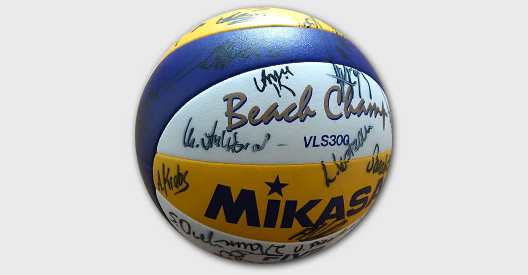 Volleyball signiert   Volleyball signiert