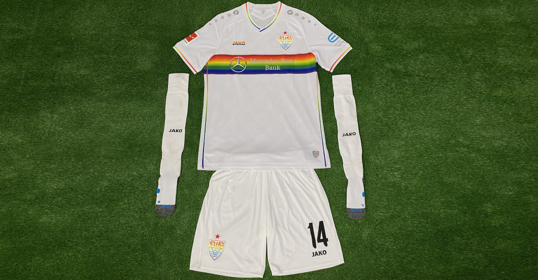  W. Silas Outfit signiert 