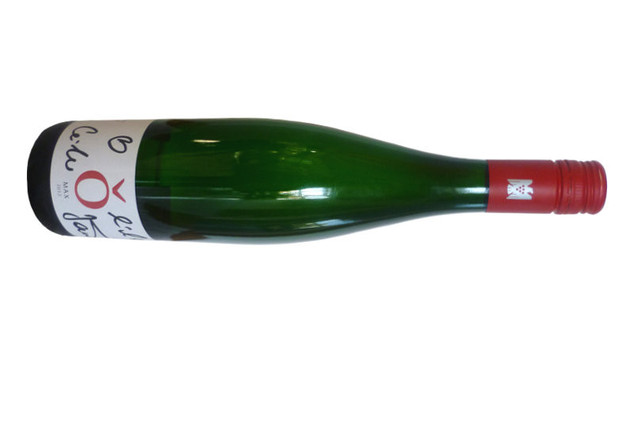 Signierte Weinflasche von Günther Jauch