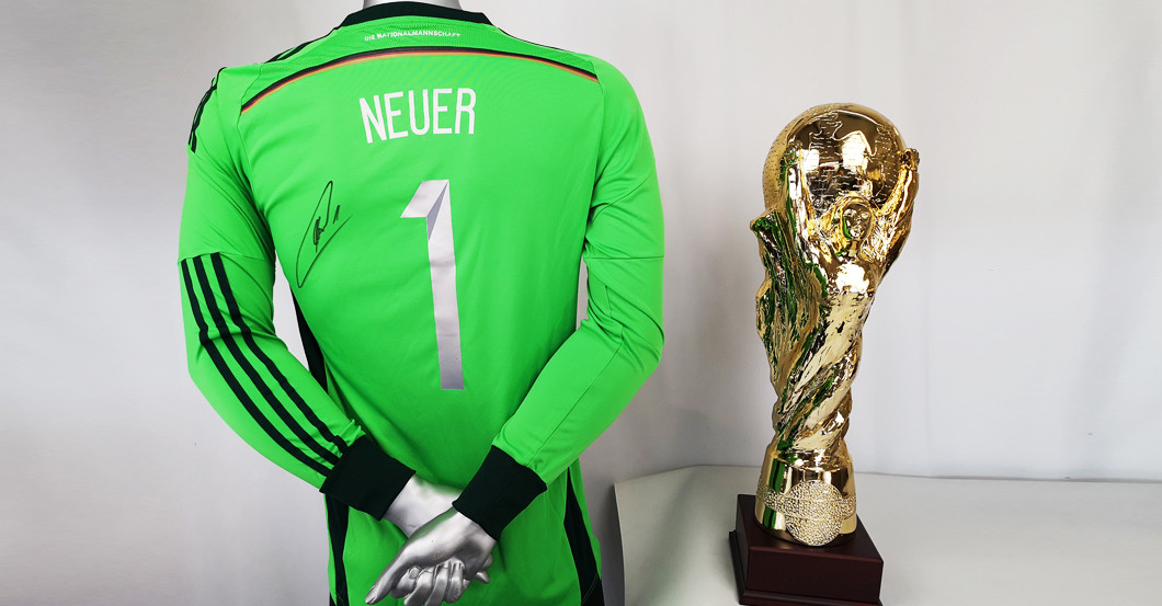 Weltmeister Paket Neuer   Weltmeister Paket Neuer