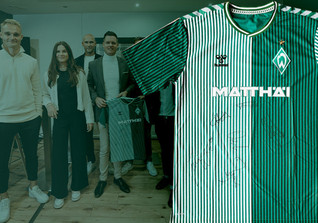 Werder  signiertes Trikot   Werder  signiertes Trikot