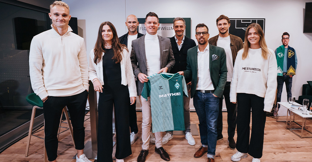 Werder  signiertes Trikot   Werder  signiertes Trikot