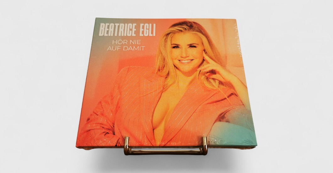  WH Beatrice Egli Fanbox 