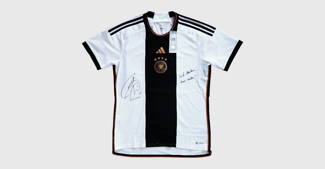  WH Fredi Bobic DFB-Trikot 