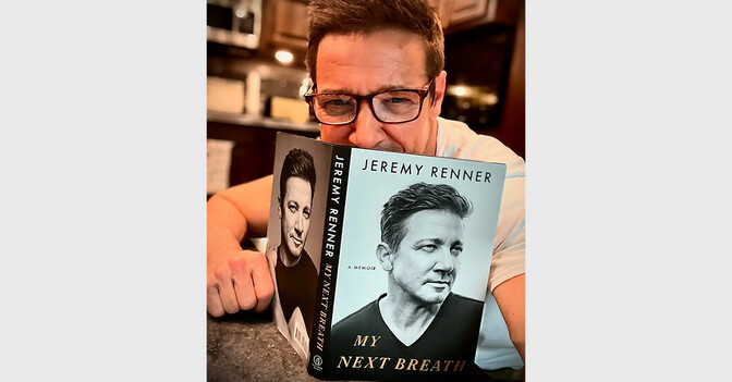  WH Jeremy Renner 