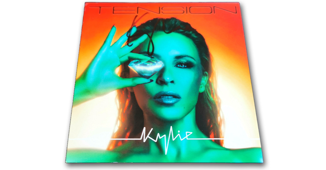 Für Kylie MinogueFans Limited Edition CD & signiertes Insert