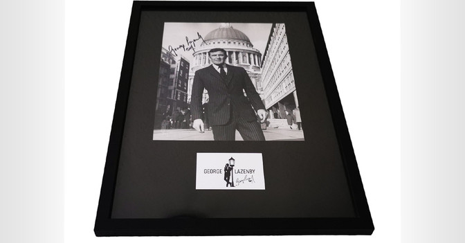  WH Lazenby 007 Porträt 