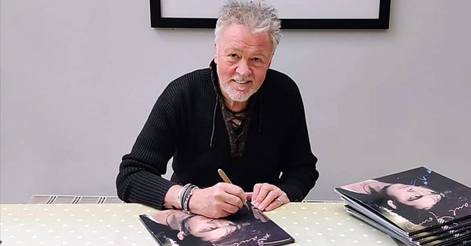 WH Paul Young Vinyl   WH Paul Young Vinyl